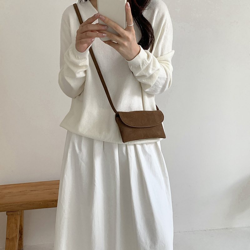 Luxury Bags News - 새로운 미니 크로스 바디 백 패션