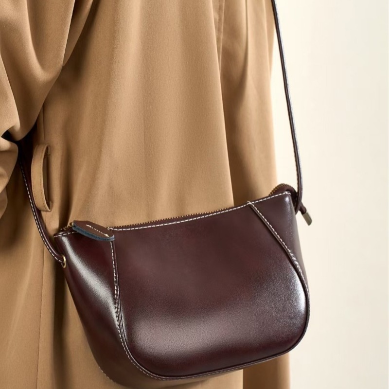 Luxury Bags Everyday - 미니멀리스트 여성용 데일리 캐주얼 숄더백, 최고급