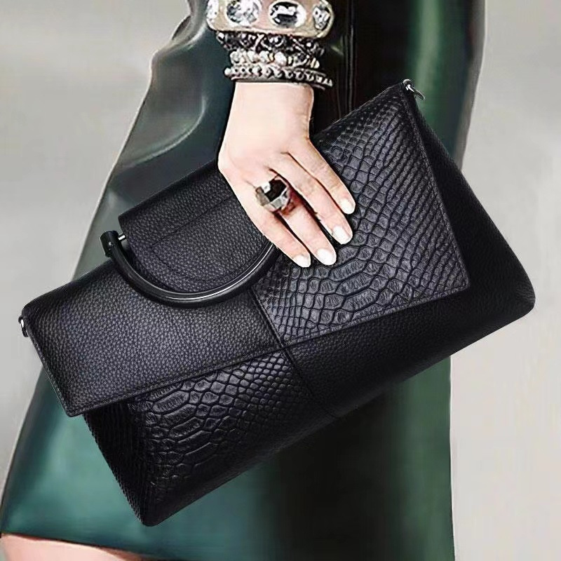 Luxury Bags News - 유럽과 미국 스타일의 세련되고 편리한 클러치