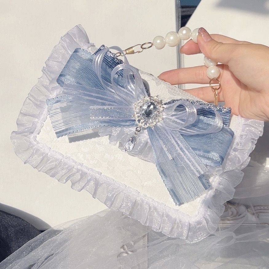 여성용 체인 실버 및 블루 로리타 레이스 2024 럭셔 - Luxury Y2K Bags 리뷰 및 가격
