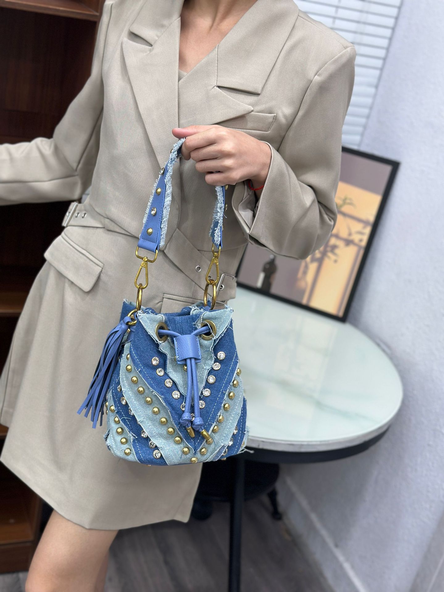 라이트 럭셔리 패셔너블 다이아몬드 인레이드 핸드백 고급 - Luxury Bags Denim 리뷰 및 가격