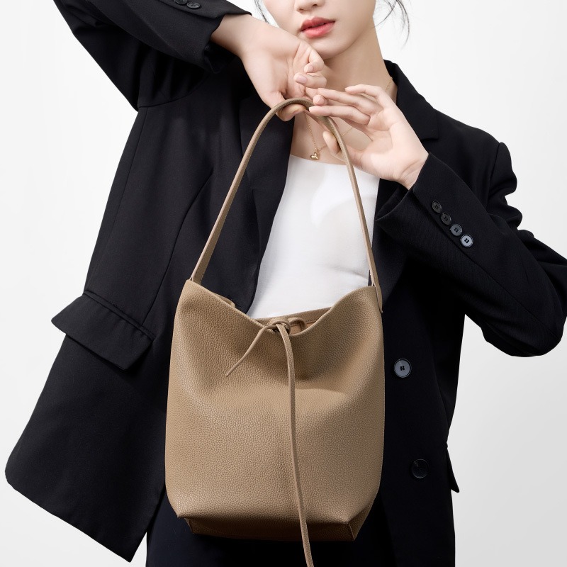 여성용 미니멀리스트 데일리 숄더백 부드러운 천연 가죽  - Luxury Bags Everyday 리뷰 및 가격