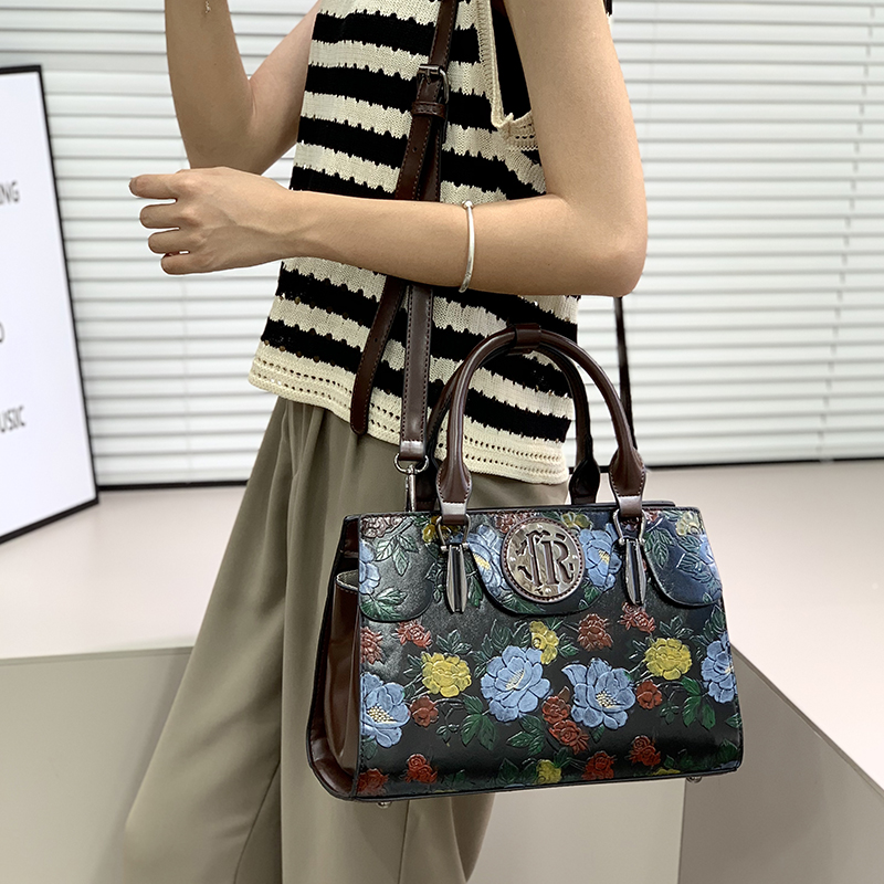빈티지 플로럴 엠보싱 토트백 여성용 럭셔리 3D 플라워 - Luxury Bags Vegan 리뷰 및 가격